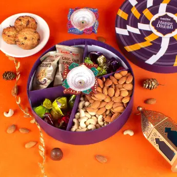 Signature Gifting Range COOKIE MAN Happy Diwali Combo