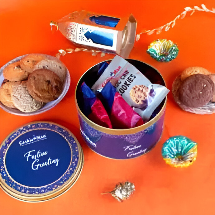 Customized Cookie Tin COOKIE MAN Festive Greeting Small