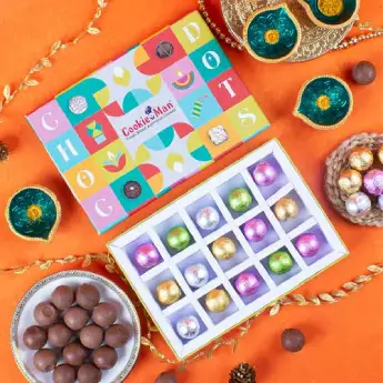 Premium Square Chocolate Range COOKIE MAN 8 Pcs Chocolate Box